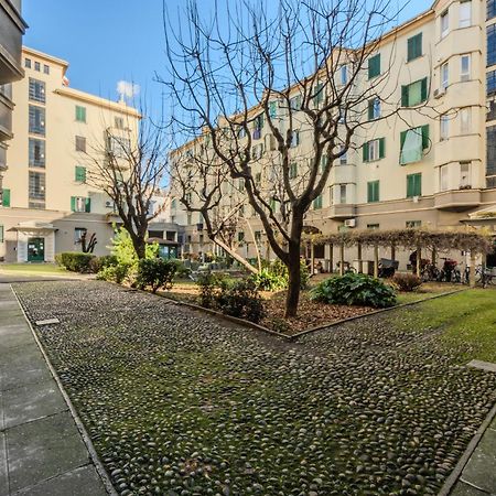 New And Functional Apartments Near The Metro Milano Ngoại thất bức ảnh